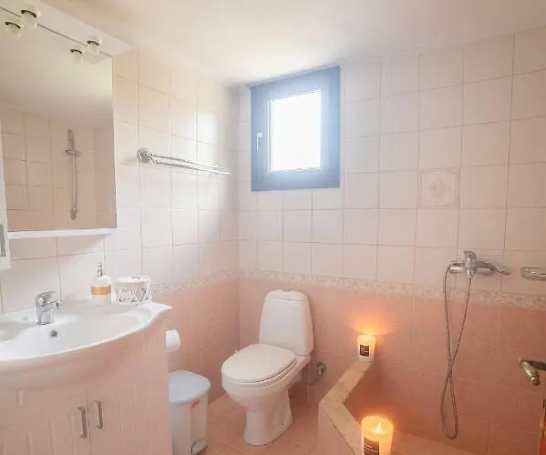 Garden וילה פורטו הלי